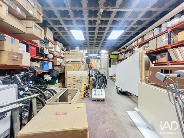 Location local d’activité 159 m² Paris 20