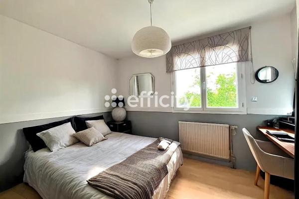 Maison 5 pièces - 95 m²