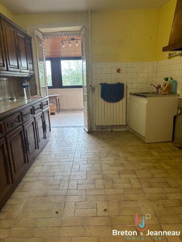 Ensemble immobilier à Ambrières-les-Vallées