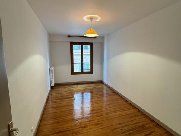 Location Appartement 4 pièces Rodez (12000) - RODEZ CENTRE