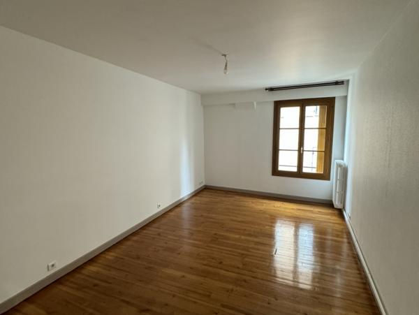 Location Appartement 4 pièces Rodez (12000) - RODEZ CENTRE