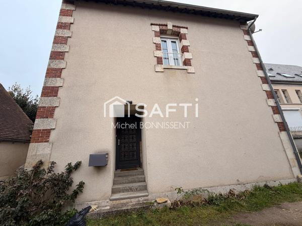 Maison de ville en plein cœur de Bourges à 2 pas de la Cathédrale