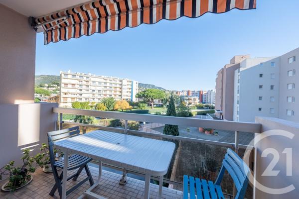 Appartement Studio Cabine à vendre  1 pièce - 22,73 m2 LE LAVANDOU - 83