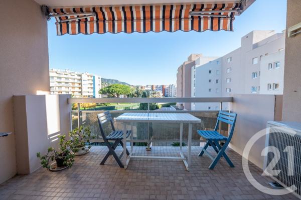 Appartement Studio Cabine à vendre  1 pièce - 22,73 m2 LE LAVANDOU - 83
