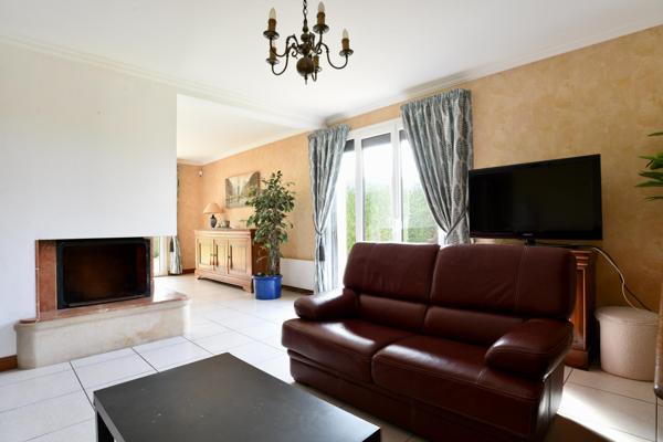 Maison familiale avec piscine à 10 min Chalon