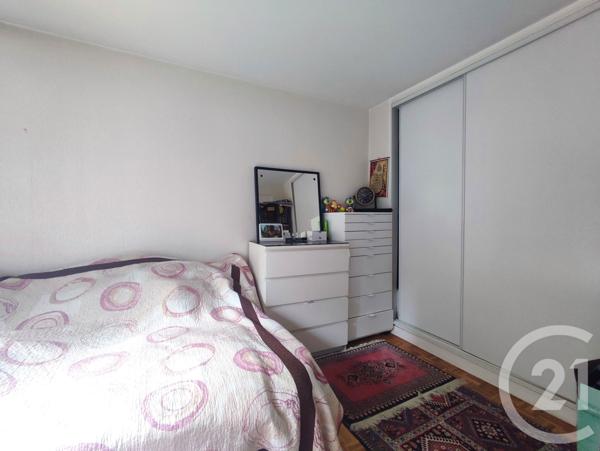 Appartement F2 à vendre  2 pièces - 47 m2 COURBEVOIE - 92