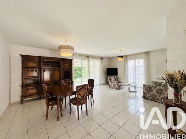 Maison à vendre 4 pièces 99 m² Lons