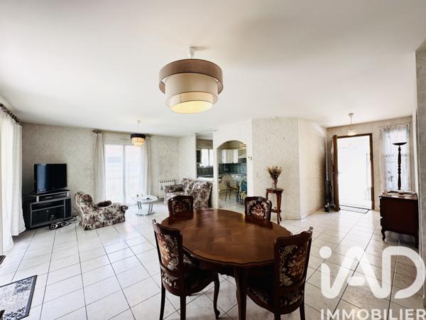 Maison à vendre 4 pièces 99 m² Lons