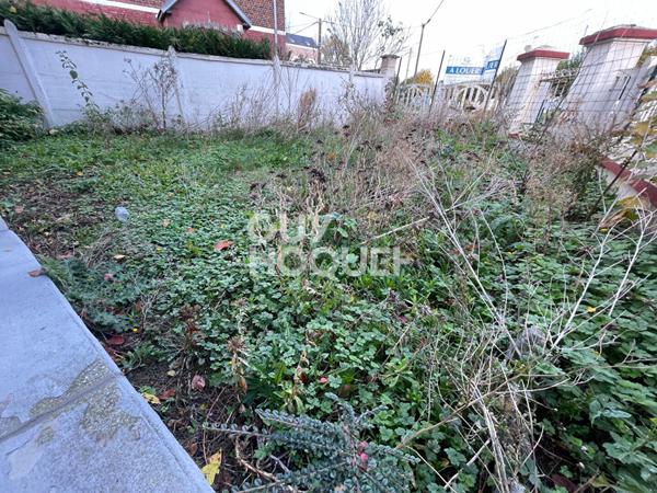 Maison rénovée à vendre à PÉRONNE (80200).