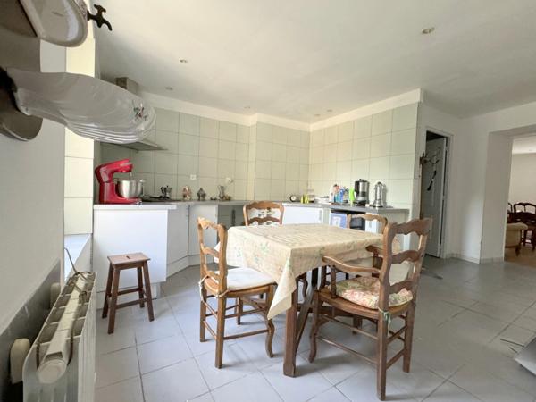 Immeuble de rapport 340 m²