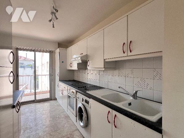 A VENDRE 3 PIECES NICE SAINT ROCH