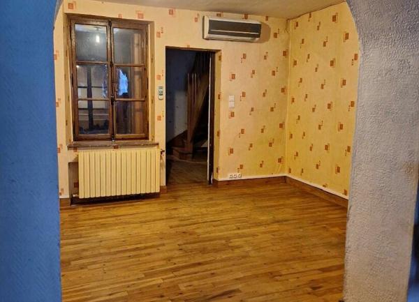 Maison à vendre    3 pièces •  Senones