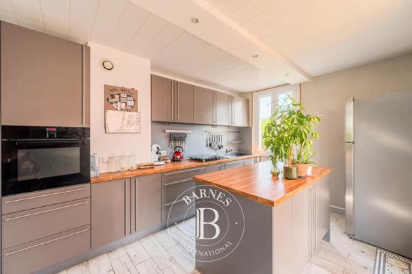 Thonon-les-Bains, Maison 5 Chambres -  149 m² à vendre