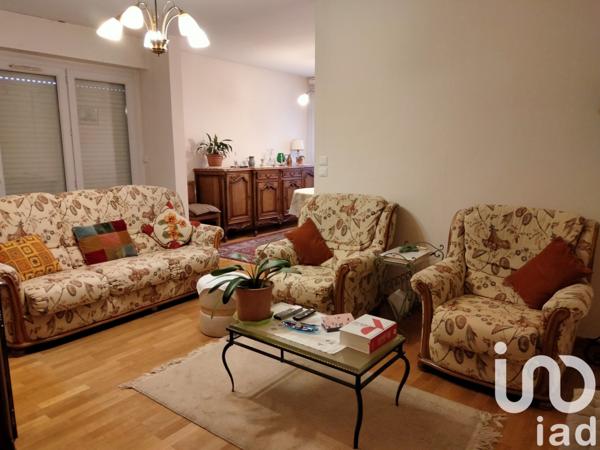 Appartement 5 pièces de 96 m² à Chartres (28000)