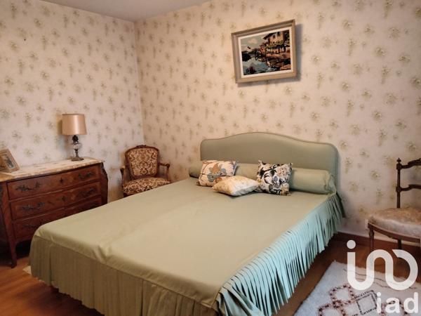 Appartement 5 pièces de 96 m² à Chartres (28000)