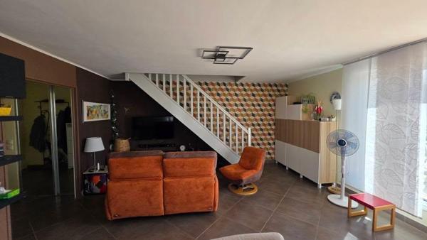 Magnifique Appartement de 90 m2 - 3 Chambres - 2 Garages - Terrasse