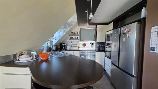 Magnifique Appartement de 90 m2 - 3 Chambres - 2 Garages - Terrasse