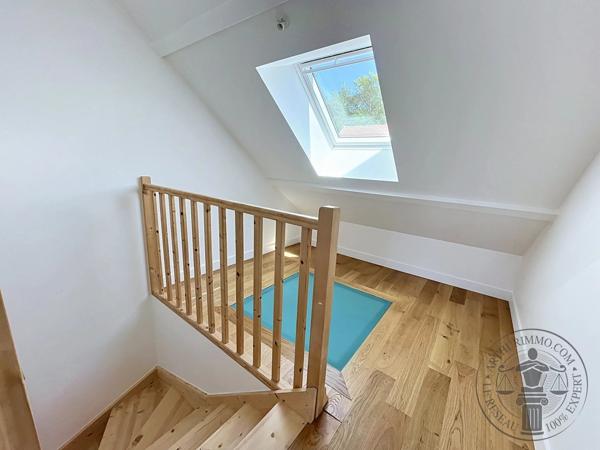 Vente                                                      Maison
                        
                     6 pièces                      106 m2                     à Dourdan