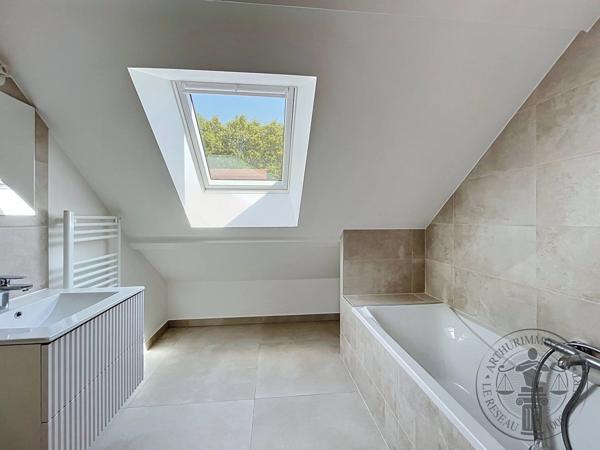 Vente                                                      Maison
                        
                     6 pièces                      106 m2                     à Dourdan
