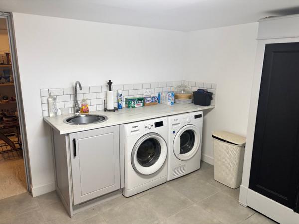 Maison  4 chambres et 2 sde, À visiter au plus vite!  Jardin 471 m2