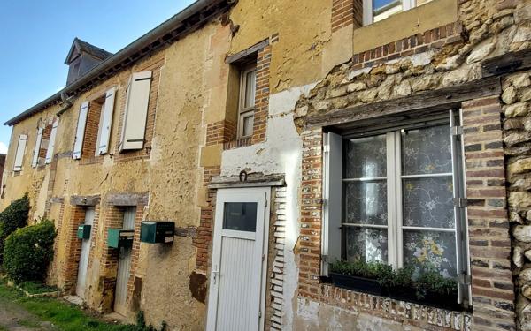 Immeuble à vendre    6 pièces •  Longny-au-Perche