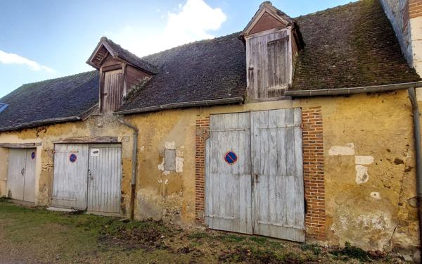 Immeuble à vendre    6 pièces •  Longny-au-Perche