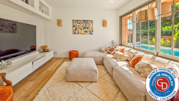 Mios (33380) Villa d'exception avec 4 chambres et piscine