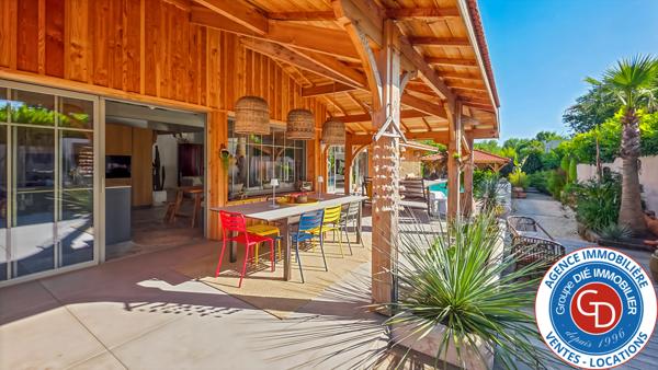 Mios (33380) Villa d'exception avec 4 chambres et piscine