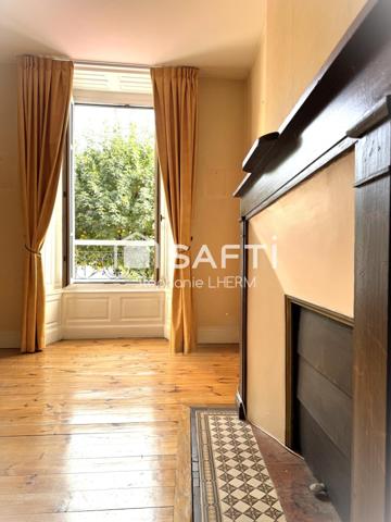 Appartement de caractère de type 3 aux multiples prestations