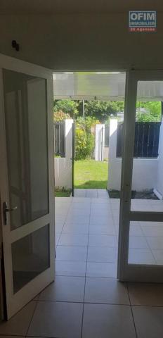 Une belle résidence privée comprenant 3 appartements