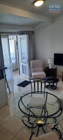 Une belle résidence privée comprenant 3 appartements