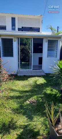 Une belle résidence privée comprenant 3 appartements