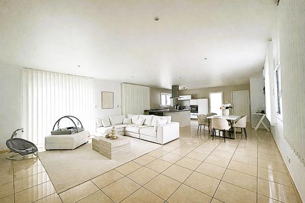 Salaise-sur-Sanne (38150) Maison contemporaine de PLAIN-PIED 150 m² au calme – Économe DPE A – 2 gares à 10 min – Écoles à pied