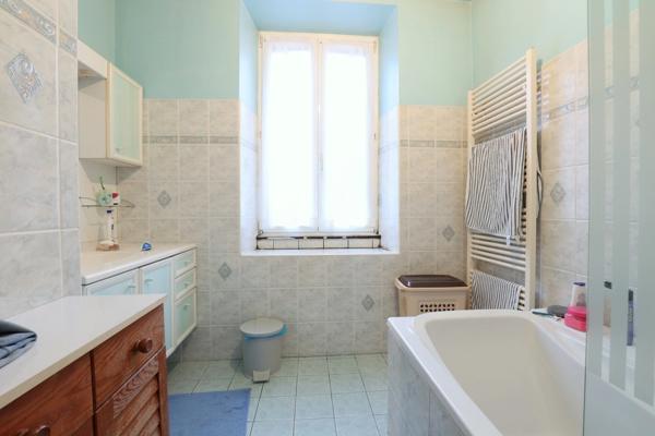 Appartement à vendre 4 pièces CRAMANT (51)