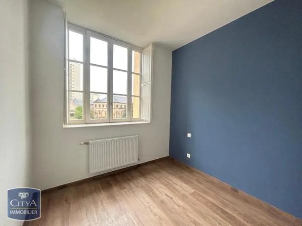 Appartement à louer 2 pièces 49.41m² Metz (57000)