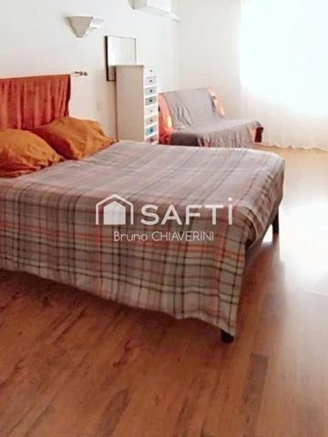 A vendre villa  200m2 T9