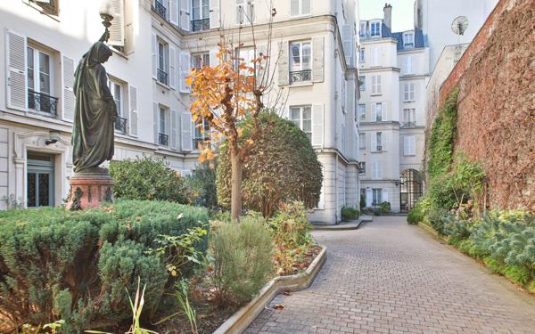 Appartement à vendre    2 pièces • 34,12 m2 Paris 16