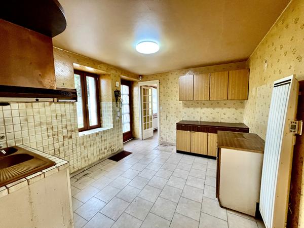 Maison en pierre avec jardin et dépendance ? Ligueil [REF. 6795]