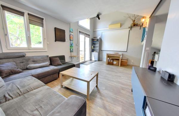 Roissy en Brie - Maison 5 chambres avec terrasse, jardin et garage - DPE C