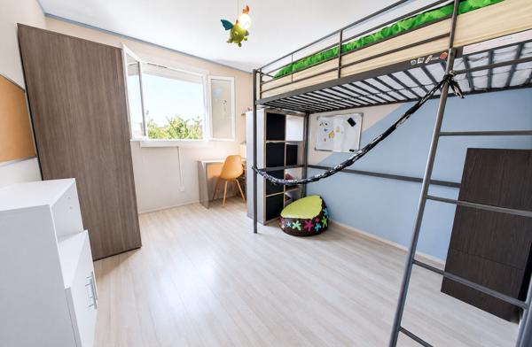 Roissy en Brie - Maison 5 chambres avec terrasse, jardin et garage - DPE C