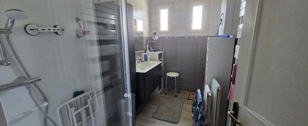 Pavillon familial individuel sur sous-sol total proche Nangis quatre chambres