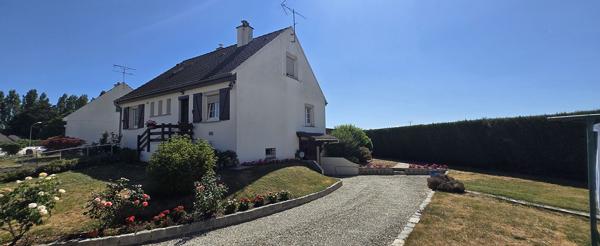 Pavillon familial individuel sur sous-sol total proche Nangis quatre chambres