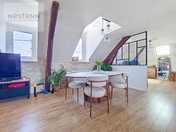 ORLEANS SAINT VINCENT - 97M2 AU SOL - DPE C - PETITE COPROPRIETE - LOCAL VELO - CAVE