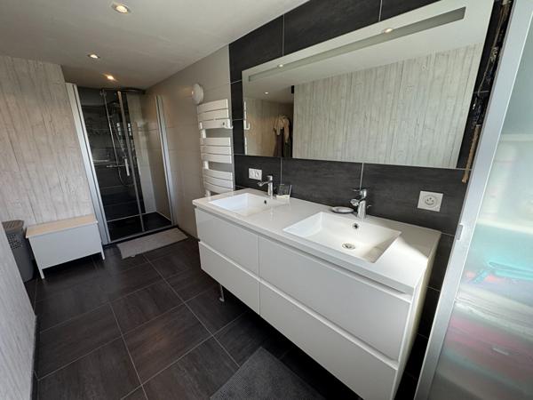 A VENDRE Maison Landivisiau 7 pièces 129 m2