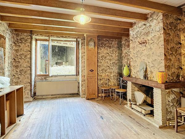 A vendre Maison au centre de Lavardac 106.56m² avec dépendances pour créer ou agrandir