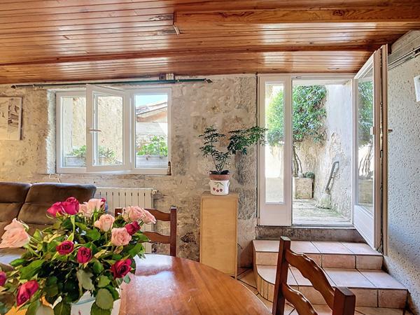 A vendre Maison au centre de Lavardac 106.56m² avec dépendances pour créer ou agrandir