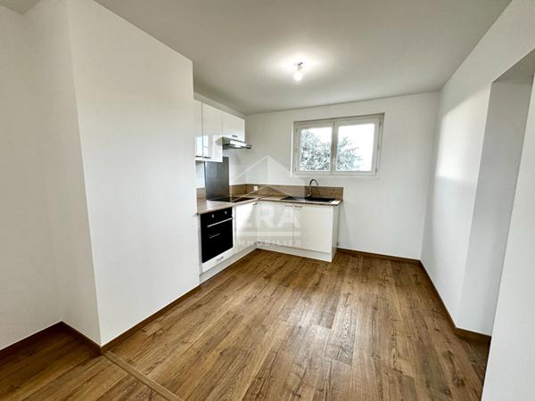 LOCATION- TARBES / Appartement T4 de 85m2  avec garage et vue Pyrénées