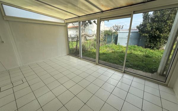 Maison à vendre    3 pièces •  Cozes