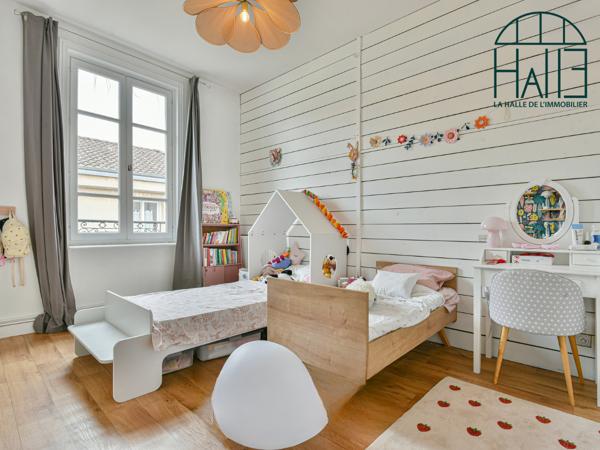 Appartement 5 pièces - 126 m² Exclusivité efficity