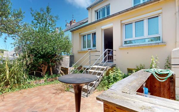 Maison à vendre    5 pièces •  Cherbourg-Octeville